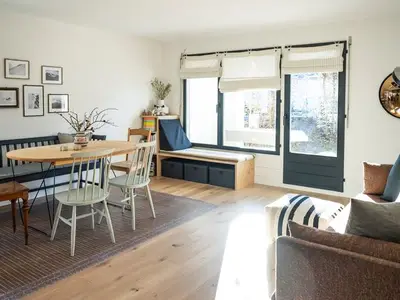 Ferienwohnung für 8 Personen in Trin 1/10