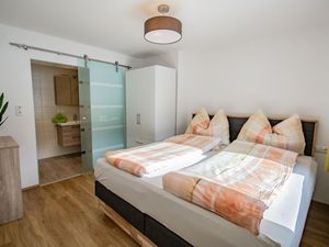 23356443-Ferienwohnung-2-Trins-300x225-2