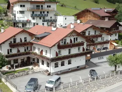 Hohe Burg Appartements