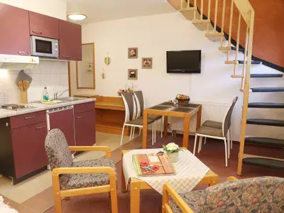 Fewo Dorfblick: Wohnraum mit Küche