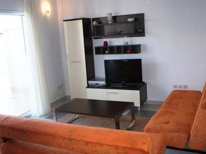 22807467-Ferienwohnung-6-Trogir-300x225-2