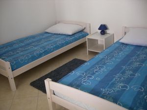 22807467-Ferienwohnung-6-Trogir-300x225-5