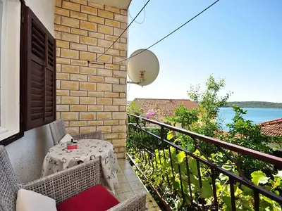 Ferienwohnung für 6 Personen (90 m²) in Trogir 2/10