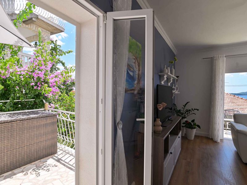 23774589-Ferienwohnung-6-Trogir-800x600-2