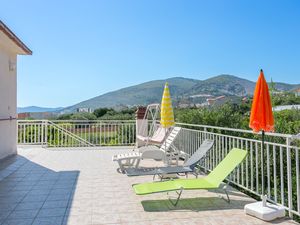 Ferienwohnung für 4 Personen (92 m²) in Trogir