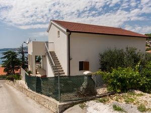 Ferienwohnung für 4 Personen (35 m²) in Trogir