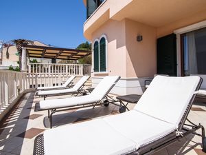 Ferienwohnung für 2 Personen (24 m²) in Trogir