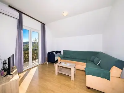 Ferienwohnung für 5 Personen in Trogir 2/10
