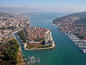 19285198-Ferienwohnung-0-Trogir-300x225-5