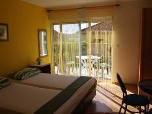 Ferienwohnung mit Schlafzimmer (25 m²) in Trogir