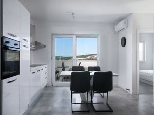 Ferienwohnung für 5 Personen (70 m²) in Trogir