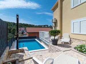 Ferienwohnung für 6 Personen (120 m²) in Trogir
