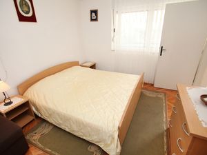 Ferienwohnung für 2 Personen (18 m²) in Trogir