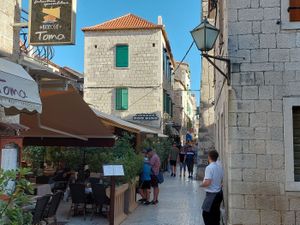 23945785-Ferienwohnung-2-Trogir-300x225-5