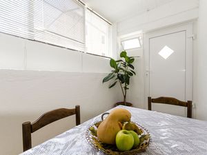 23943579-Ferienwohnung-6-Trogir-300x225-3