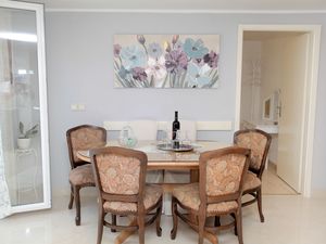 23944671-Ferienwohnung-4-Trogir-300x225-2