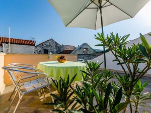 Ferienwohnung für 2 Personen (40 m²) in Trogir