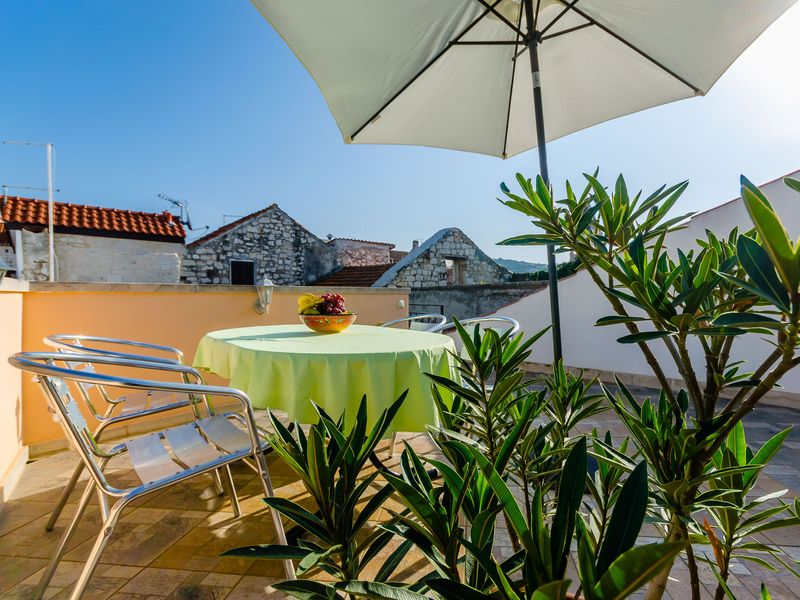 23945787-Ferienwohnung-2-Trogir-800x600-0