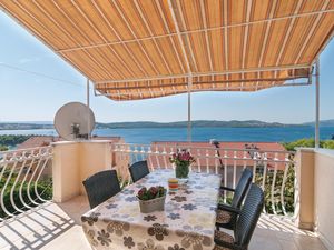 Ferienwohnung für 6 Personen (108 m²) in Trogir