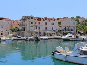 Ferienwohnung für 4 Personen (31 m²) in Trogir