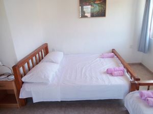 18956509-Ferienwohnung-9-Trogir-300x225-4