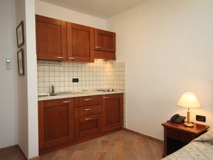 23657689-Ferienwohnung-3-Trogir-300x225-3