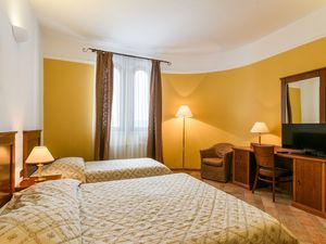 23657689-Ferienwohnung-3-Trogir-300x225-4