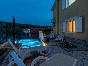 Ferienwohnung für 6 Personen (93 m²) in Trogir