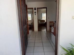 22442119-Ferienwohnung-5-Trogir-300x225-3