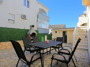 Ferienwohnung für 5 Personen (36 m²) in Trogir