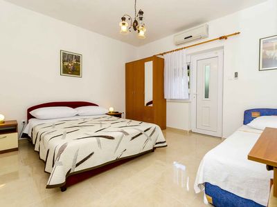 Ferienwohnung für 3 Personen (25 m²) in Trogir 2/10