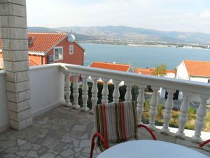 24031058-Ferienwohnung-4-Trogir-300x225-1