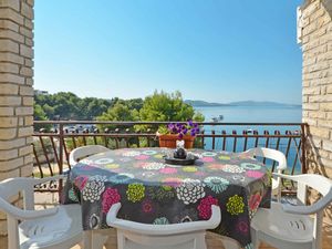 Ferienwohnung für 7 Personen (70 m²) in Trogir