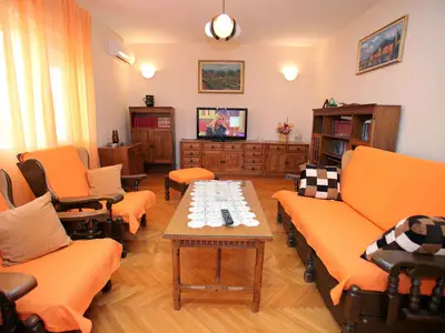 Ferienwohnung für 6 Personen (100 m²) in Trogir 5/10