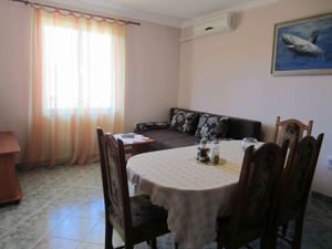 24032974-Ferienwohnung-3-Trogir-300x225-3