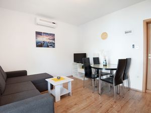 Ferienwohnung für 3 Personen (37 m&sup2;) in Trogir