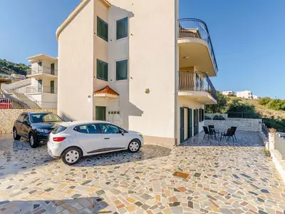 Ferienwohnung für 6 Personen (100 m²) in Mastrinka 7/10