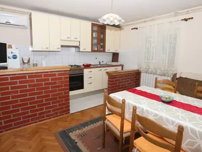 Ferienwohnung für 2 Personen in Mastrinka 9/10