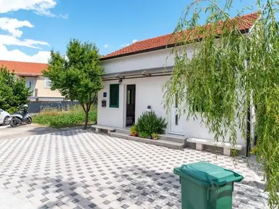 Ferienwohnung für 3 Personen in Trogir 1/10