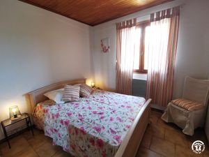 23370254-Ferienwohnung-4-Trouillas-300x225-3