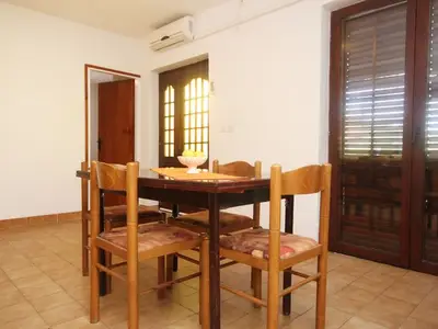 Ferienwohnung für 9 Personen in Trpanj 6/10