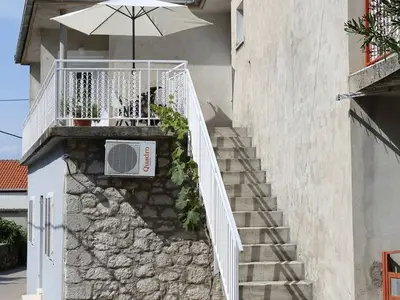 Ferienwohnung für 4 Personen in Trpanj 4/10