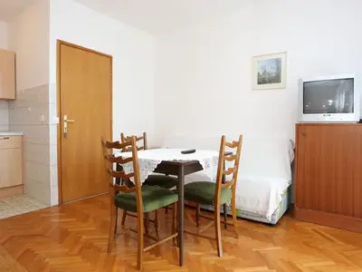 Ferienwohnung für 3 Personen in Trpanj 8/10