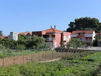 Ferienwohnung für 3 Personen in Trpanj 4/10
