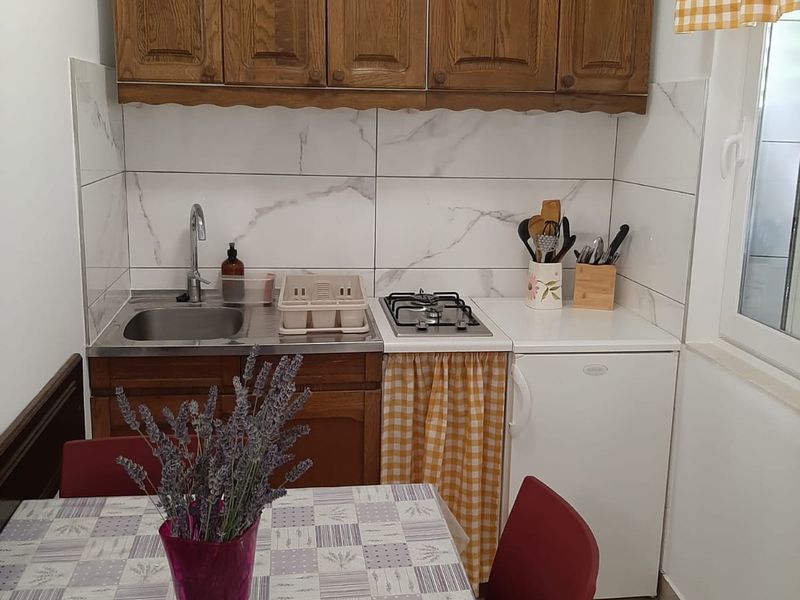 18521953-Ferienwohnung-4-Trpanj-800x600-1