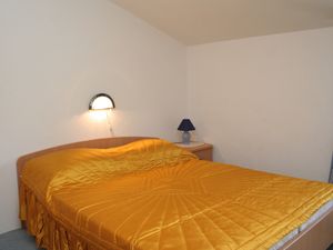 19127907-Ferienwohnung-3-Trpanj-300x225-5