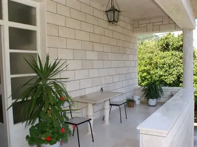 Ferienwohnung für 2 Personen in Trpanj 3/10