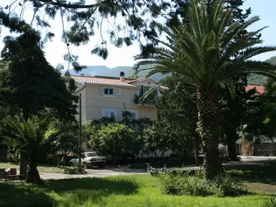 Ferienwohnung für 3 Personen in Trpanj 2/10