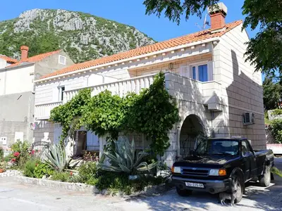Ferienwohnung für 4 Personen in Trstenik 3/10