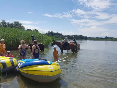 Schlauchbootfahrt auf der Alz (ab 1. Juli möglich)